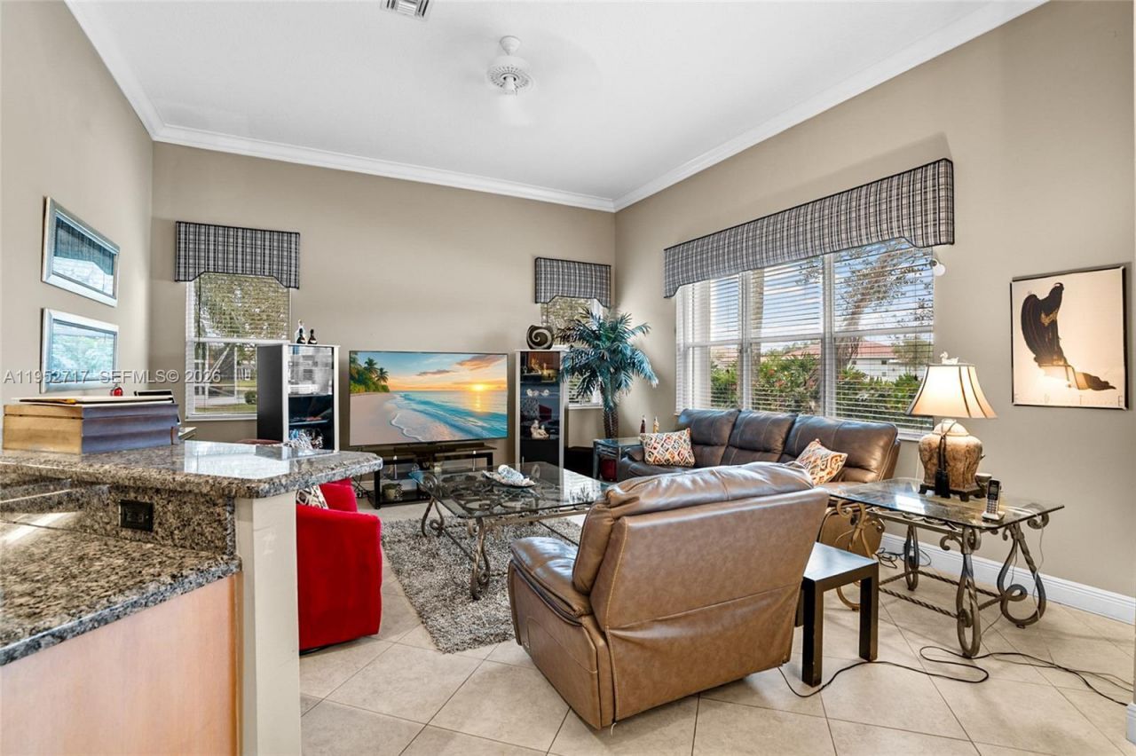 6733 Peruzzi Way, Lake Worth, FL 33467 Photo