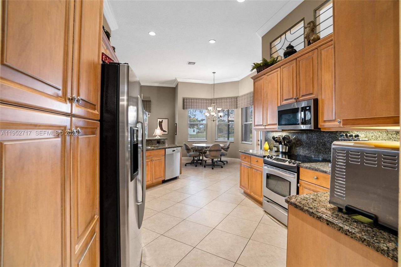 6733 Peruzzi Way, Lake Worth, FL 33467 Photo