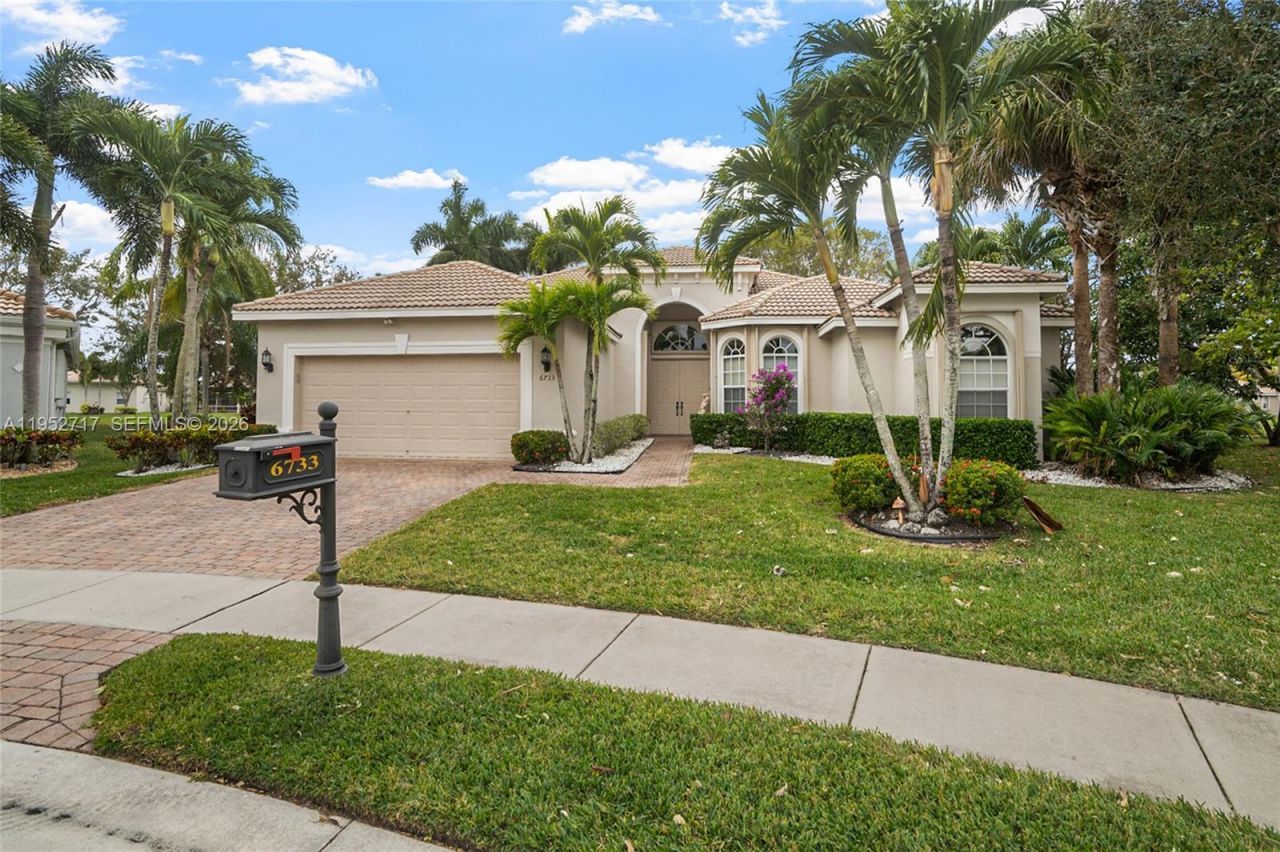 6733 Peruzzi Way, Lake Worth, FL 33467 Photo