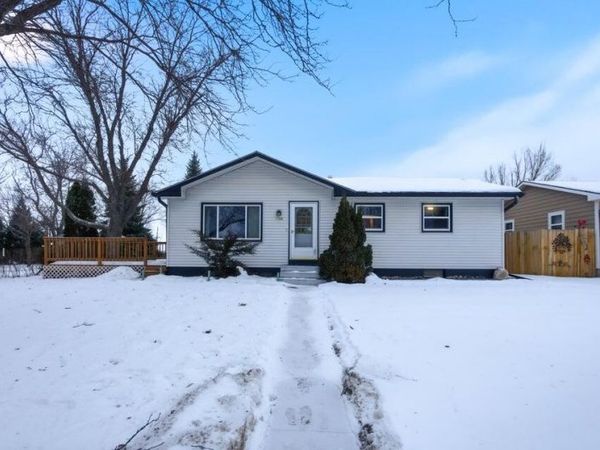 1726 SW 9th Avenue, Aberdeen, SD 57401
