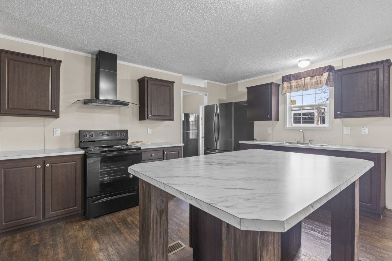 1112 Carolina Cove Photo 5