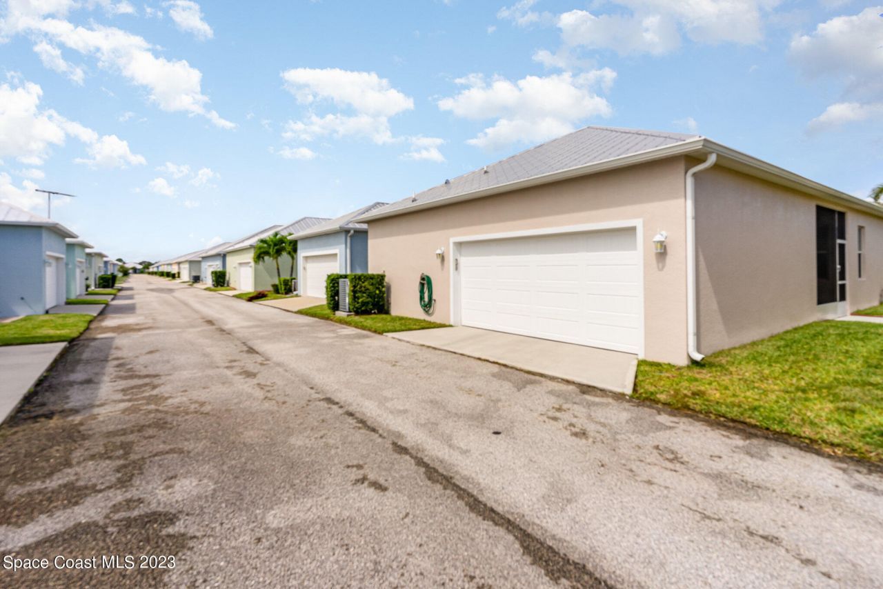 543 Heming Way, Melbourne, FL 32901 Photo