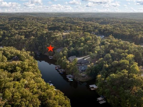 71 Highpoint Cove, Northport, AL 35475