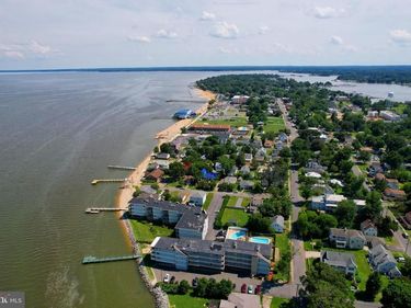 715 WASHINGTON, Unit 15, COLONIAL BEACH, VA 22443