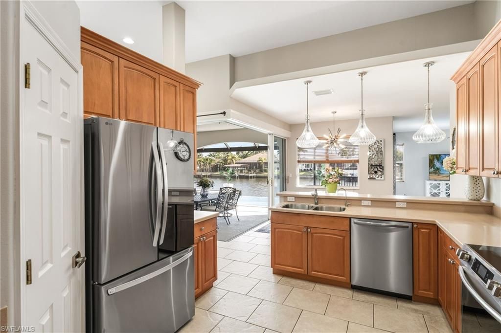 2814 SW 30th St, Cape Coral, FL 33914 Photo