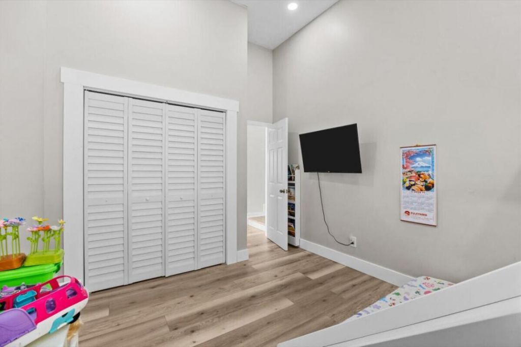 561 Nettles Boulevard, Jensen Beach, FL 34957 Photo