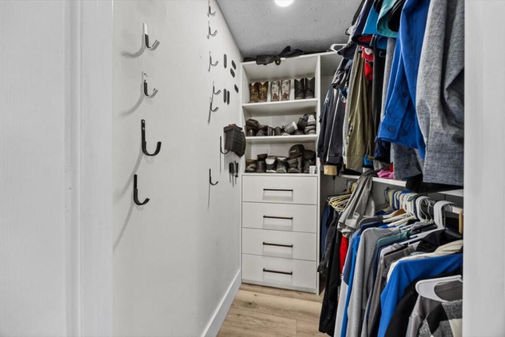 561 Nettles Boulevard, Jensen Beach, FL 34957 Photo