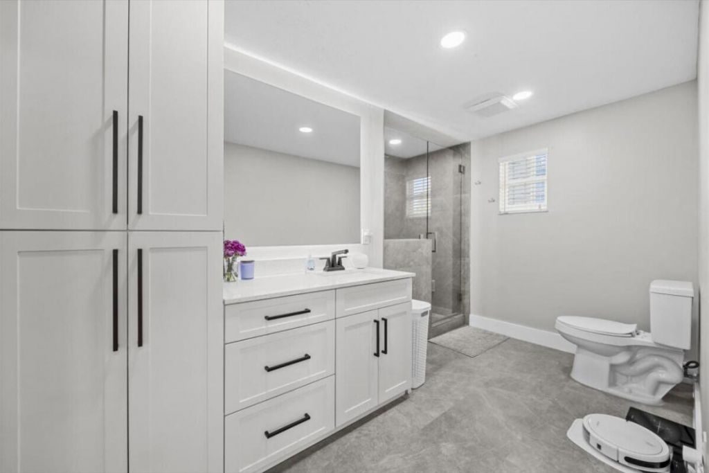 561 Nettles Boulevard, Jensen Beach, FL 34957 Photo