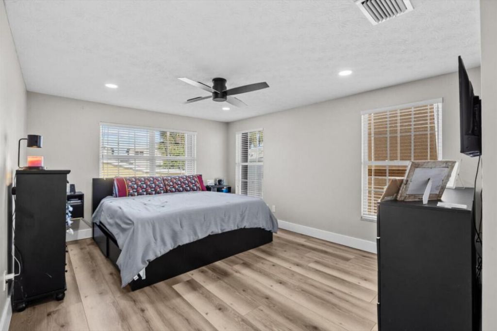 561 Nettles Boulevard, Jensen Beach, FL 34957 Photo