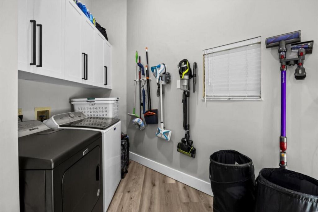 561 Nettles Boulevard, Jensen Beach, FL 34957 Photo