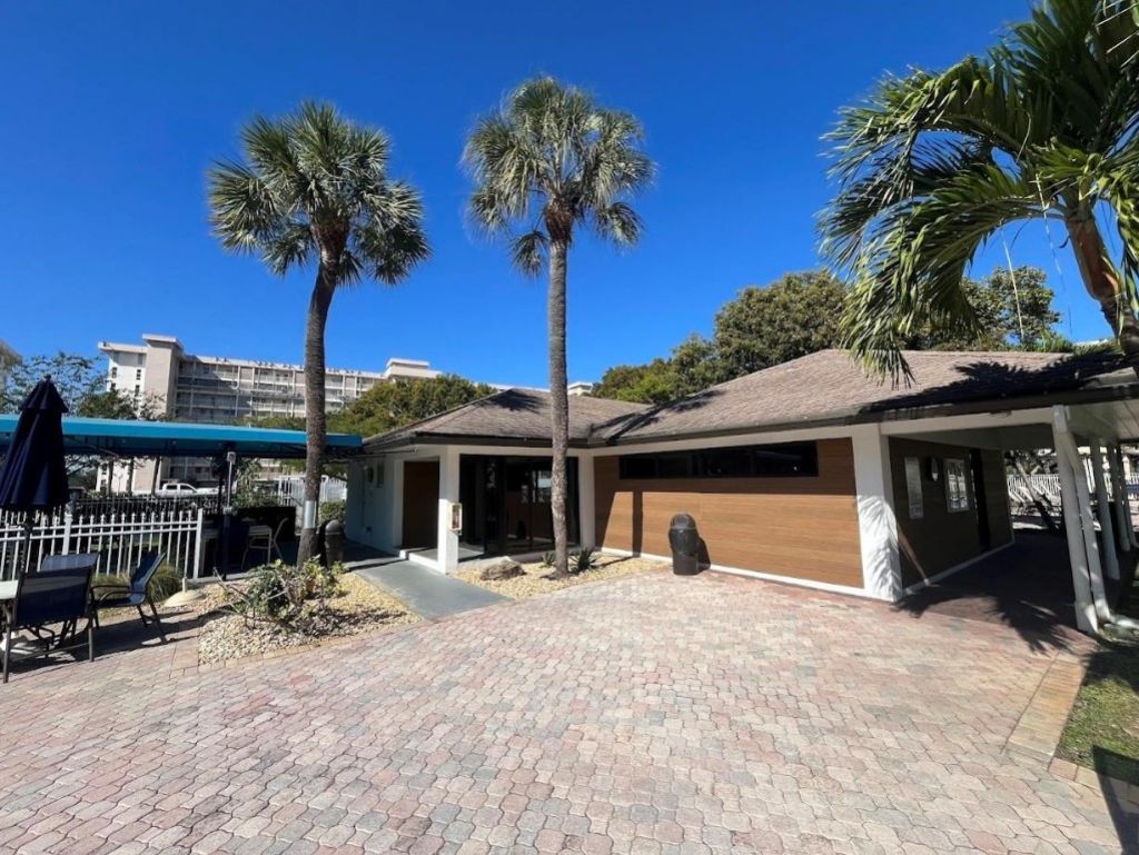 2671 S Course Drive, Unit 204, Pompano Beach, FL 33069 Photo