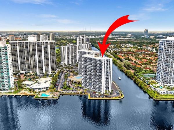 20505 E Country Club Dr, Unit 1533, Aventura, FL 33180
