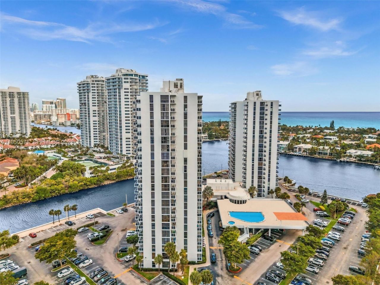 20505 E Country Club Dr, Unit 1533, Aventura, FL 33180 Photo