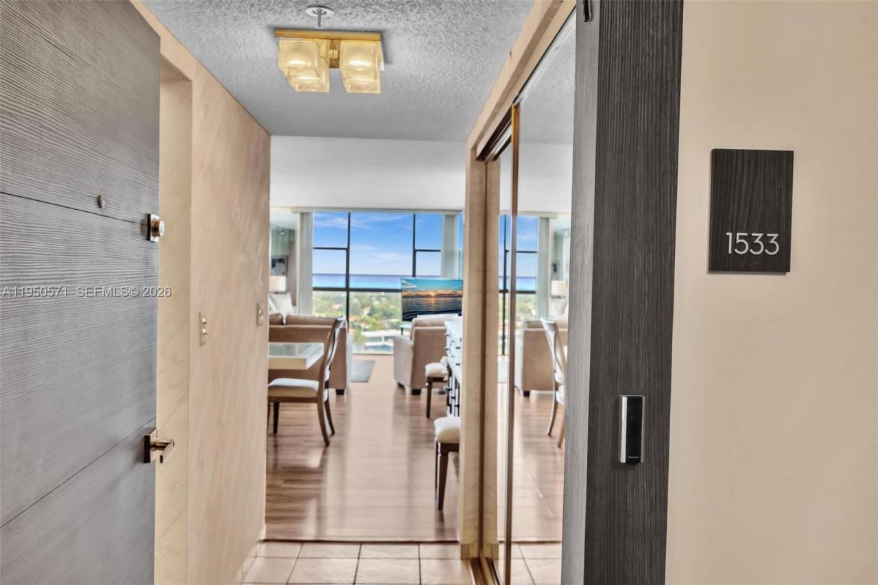 20505 E Country Club Dr, Unit 1533, Aventura, FL 33180 Photo