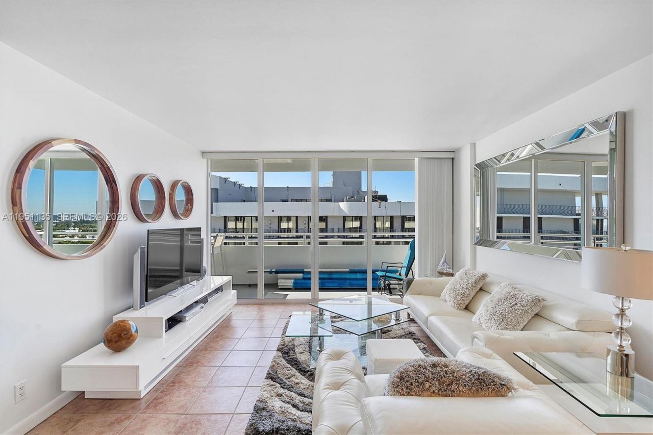 8911 Collins Ave, Unit 1203, Surfside, FL 33154 Photo