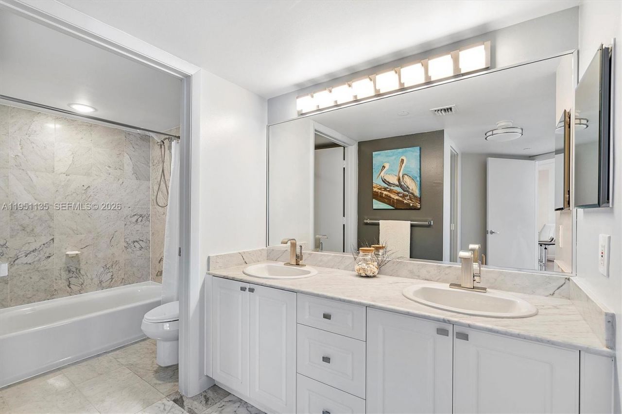 8911 Collins Ave, Unit 1203, Surfside, FL 33154 Photo