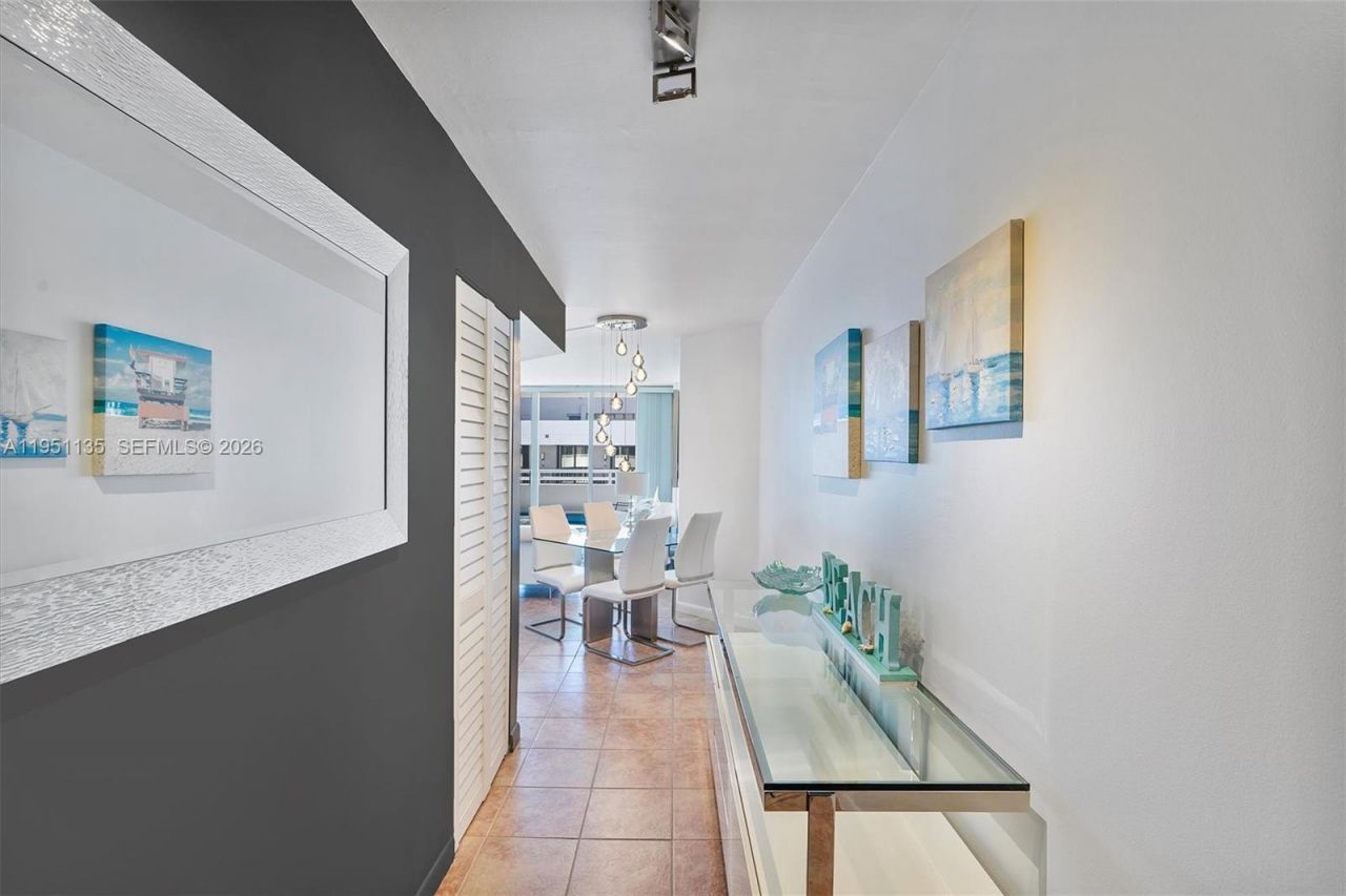 8911 Collins Ave, Unit 1203, Surfside, FL 33154 Photo