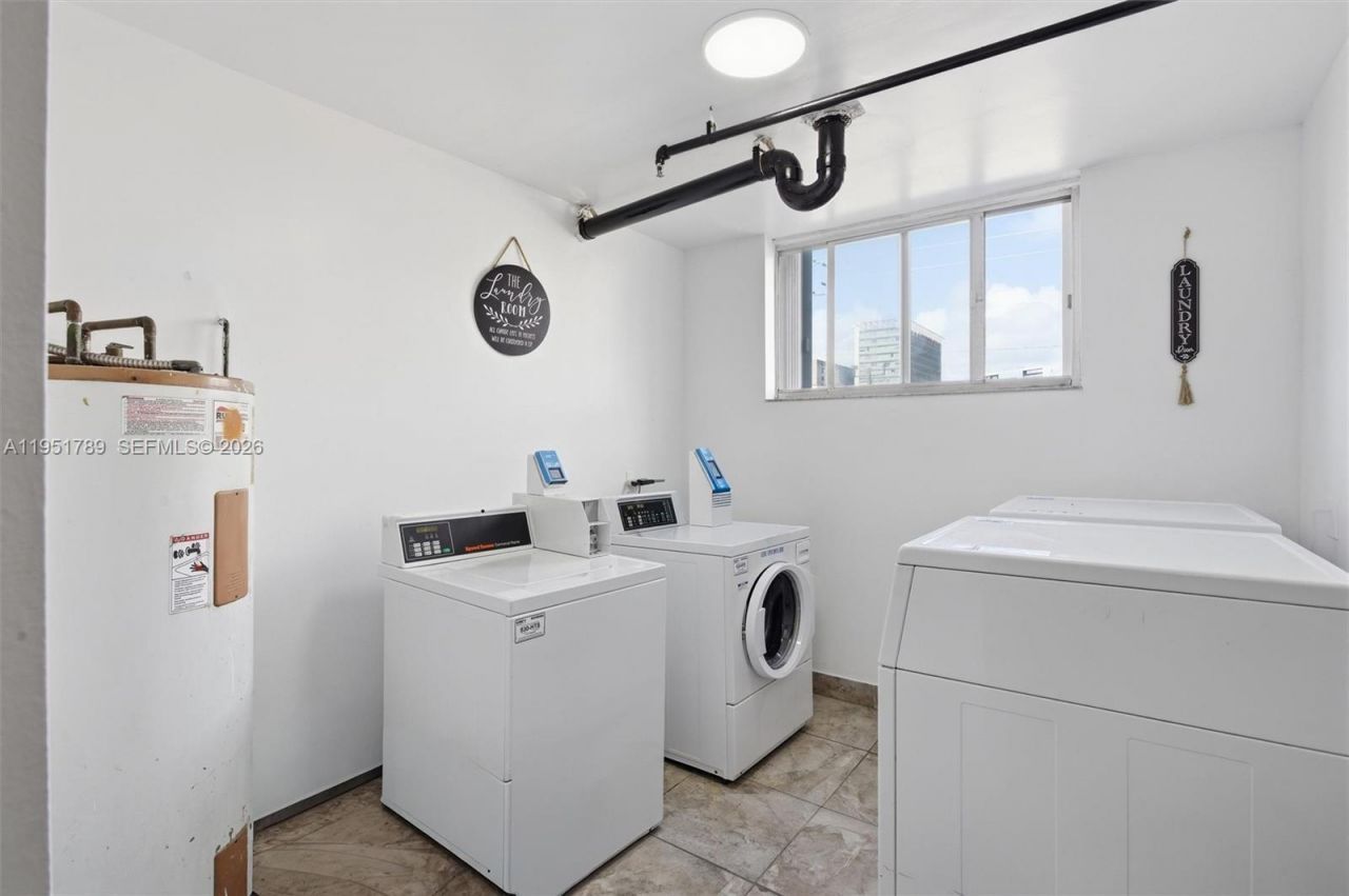 1010 NW 11th St, Unit 206, Miami, FL 33136 Photo