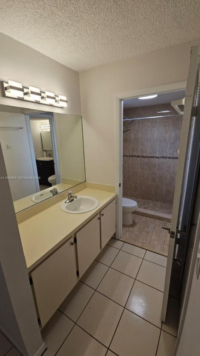 5720 SW 5th St, Unit 3, Miami, FL 33144 Photo