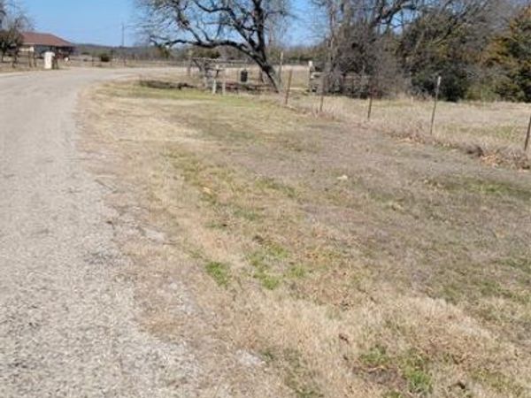 655 Ewing Road, Ferris, TX 75125