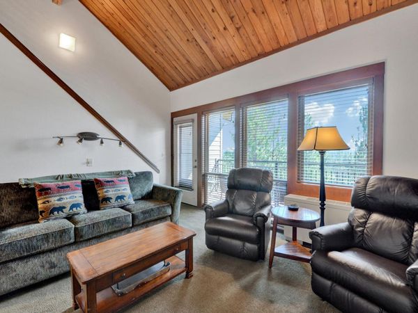 18575 SW Century Drive Drive, Unit 933, Bend, OR 97702