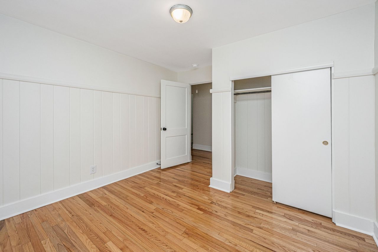 1010 Holcombe Road Photo 10