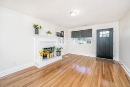 1010 Holcombe Road photo 4