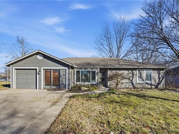 1201 Maple Lane, Pleasant Hill, MO 64080
