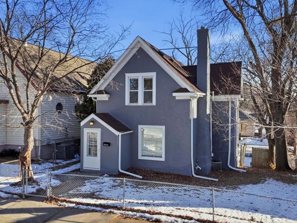 722 Newton Avenue N, Minneapolis, MN 55411