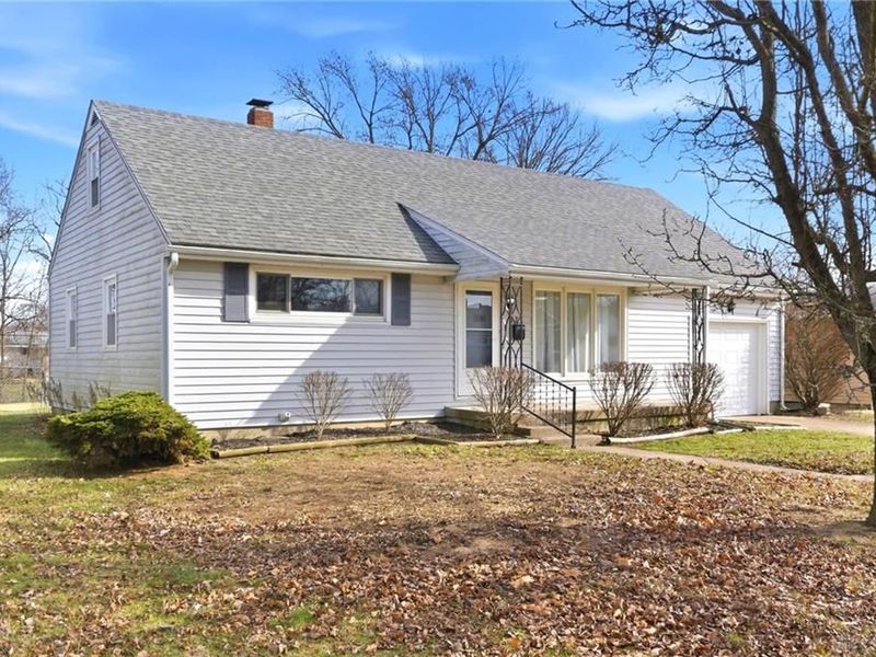 124 Gregory Lane, Hamilton, OH 45013 Photo 3