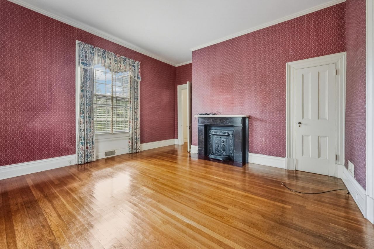 816 Prince St. Photo 12