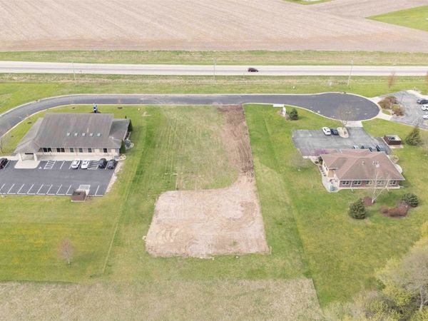 708 Katie Court, Cambridge, WI 53523