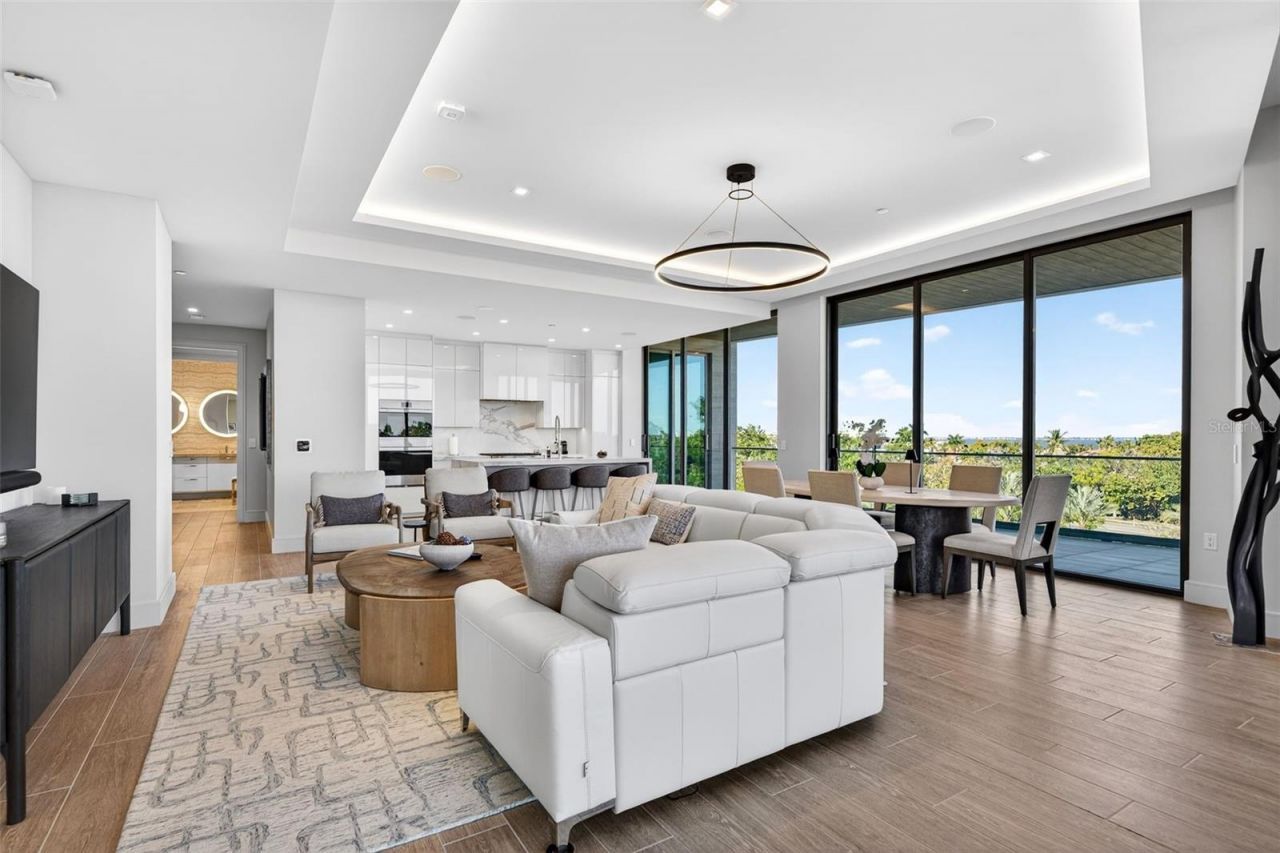 1591 Gulf Of Mexico Drive, Unit 412, Longboat Key, FL 34228 Photo