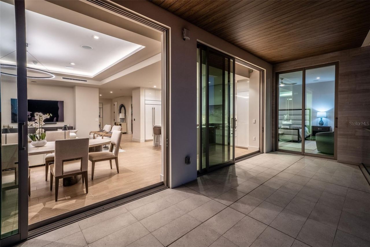 1591 Gulf Of Mexico Drive, Unit 412, Longboat Key, FL 34228 Photo