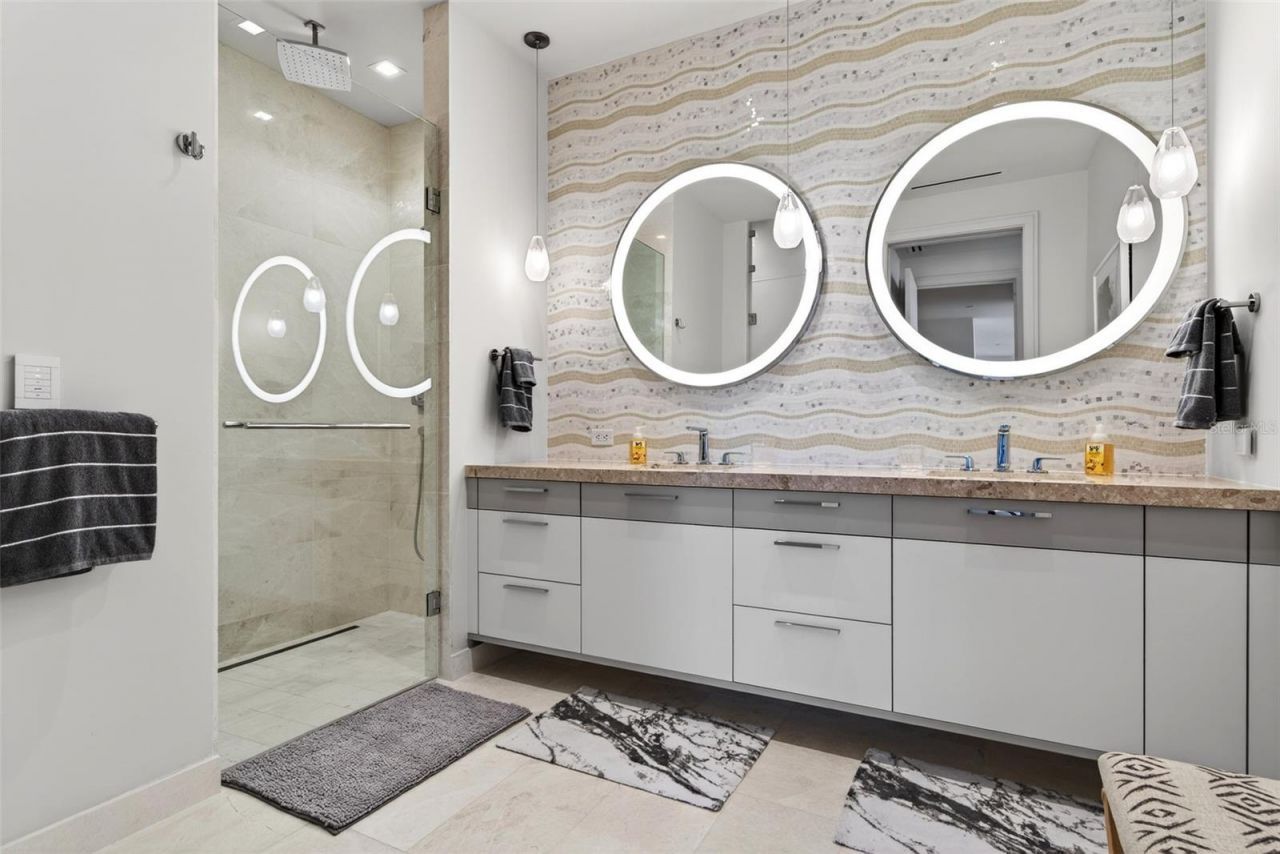 1591 Gulf Of Mexico Drive, Unit 412, Longboat Key, FL 34228 Photo