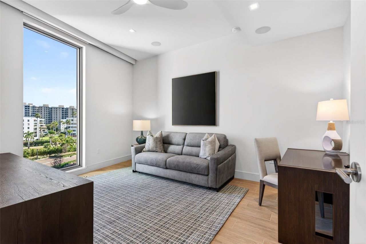 1591 Gulf Of Mexico Drive, Unit 412, Longboat Key, FL 34228 Photo