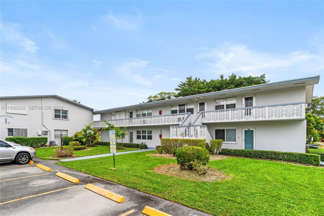 268 Coventry L, Unit 268, West Palm Beach, FL 33417 Photo