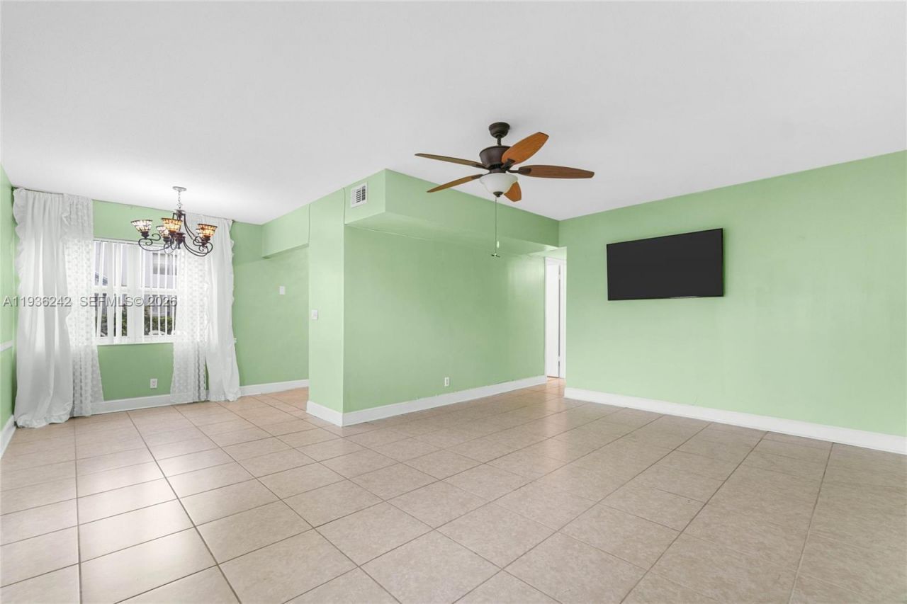 268 Coventry L, Unit 268, West Palm Beach, FL 33417 Photo