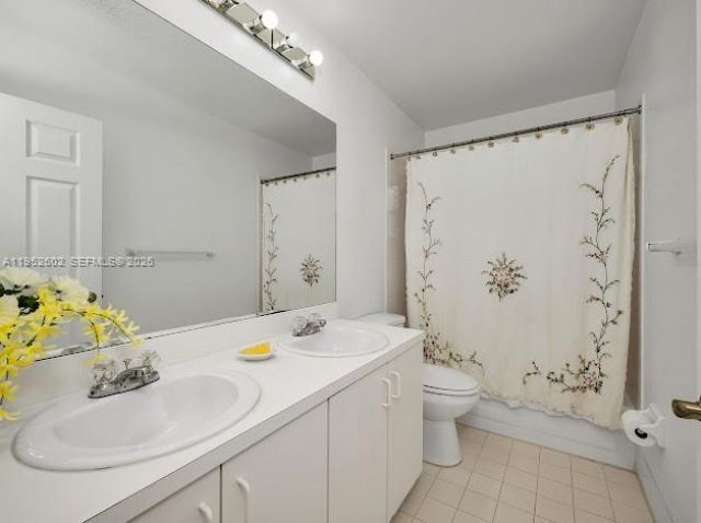 8007 SW 157th Pl, Miami, FL 33193 Photo