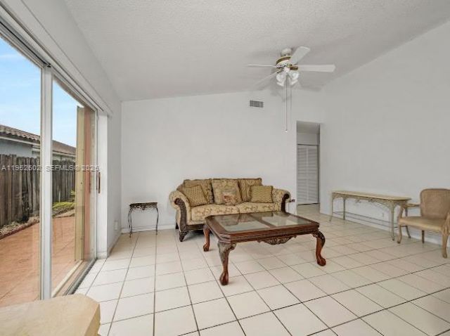 8007 SW 157th Pl, Miami, FL 33193 Photo