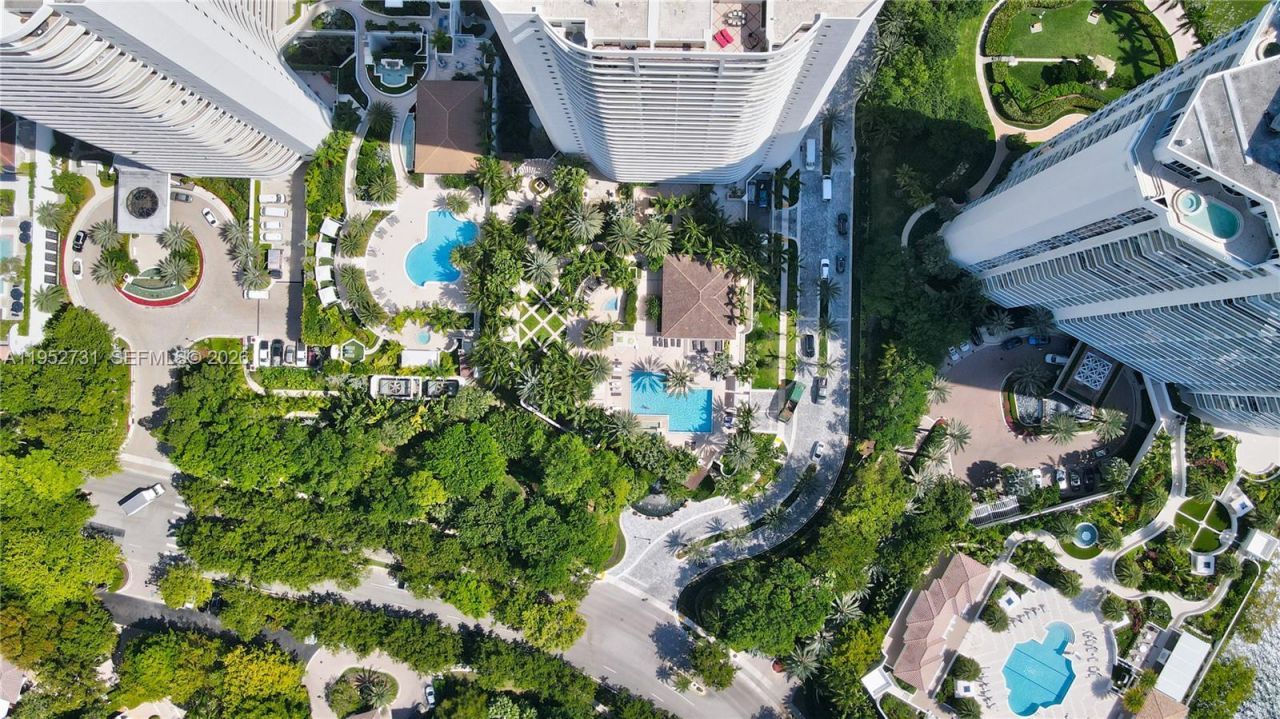 2800 Island Blvd, Unit PH05, Aventura, FL 33160 Photo