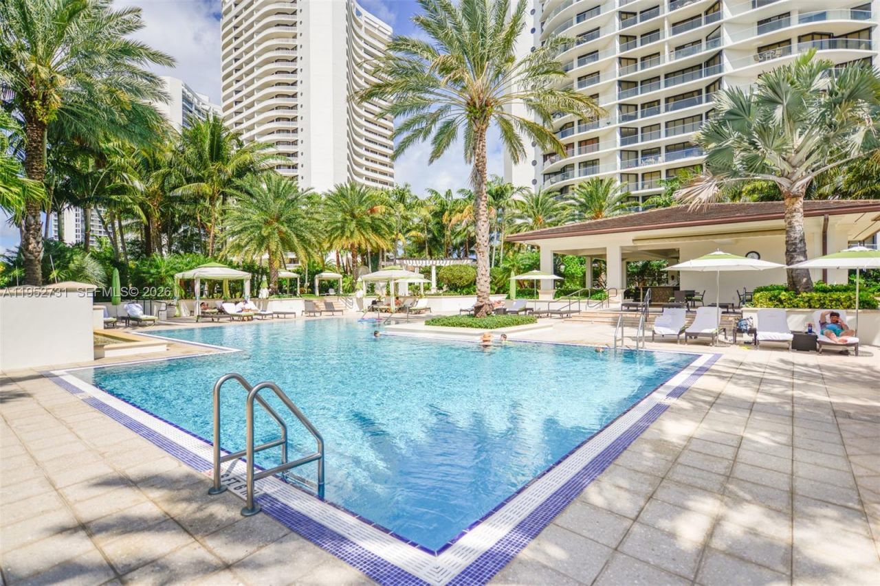 2800 Island Blvd, Unit PH05, Aventura, FL 33160 Photo