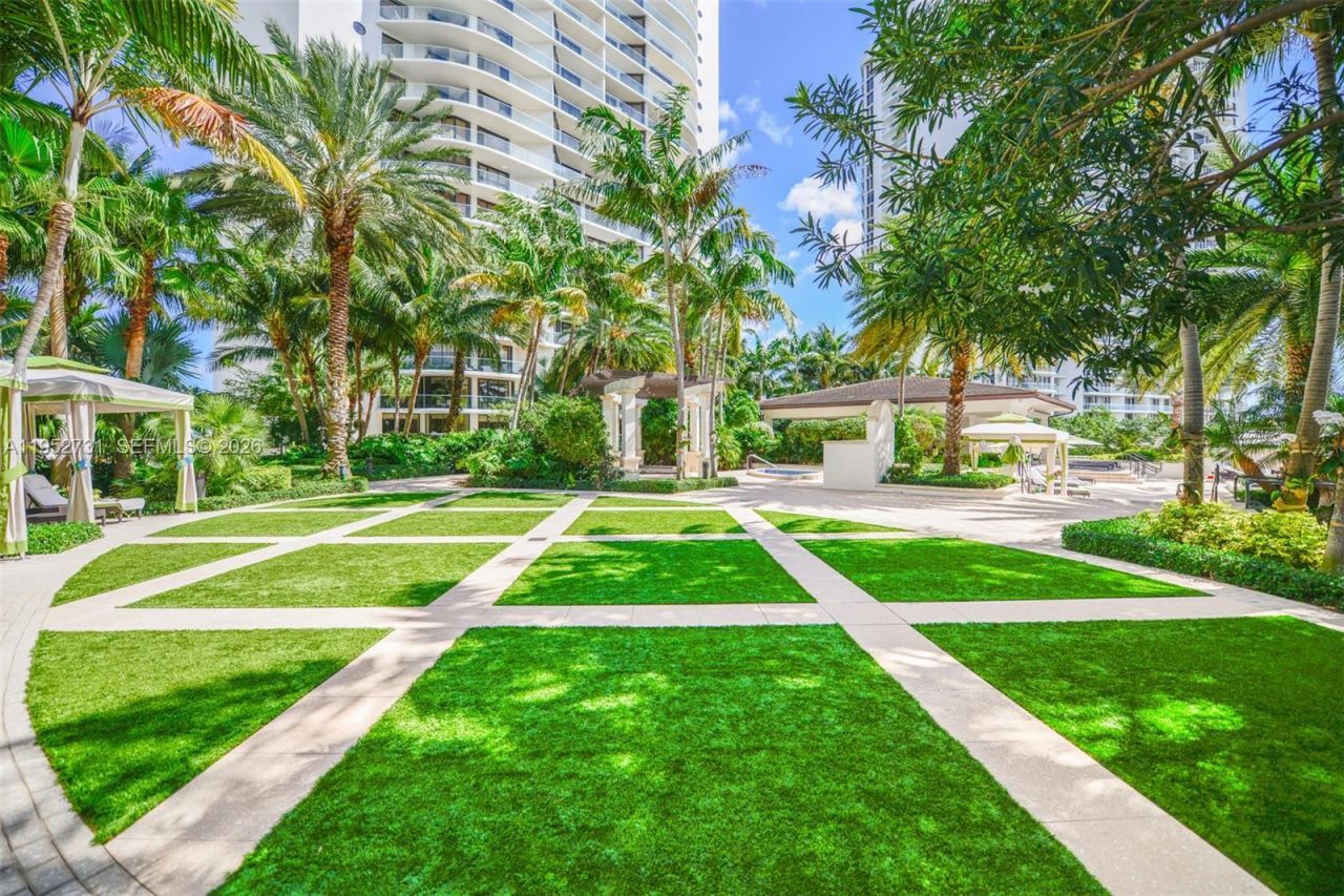 2800 Island Blvd, Unit PH05, Aventura, FL 33160 Photo