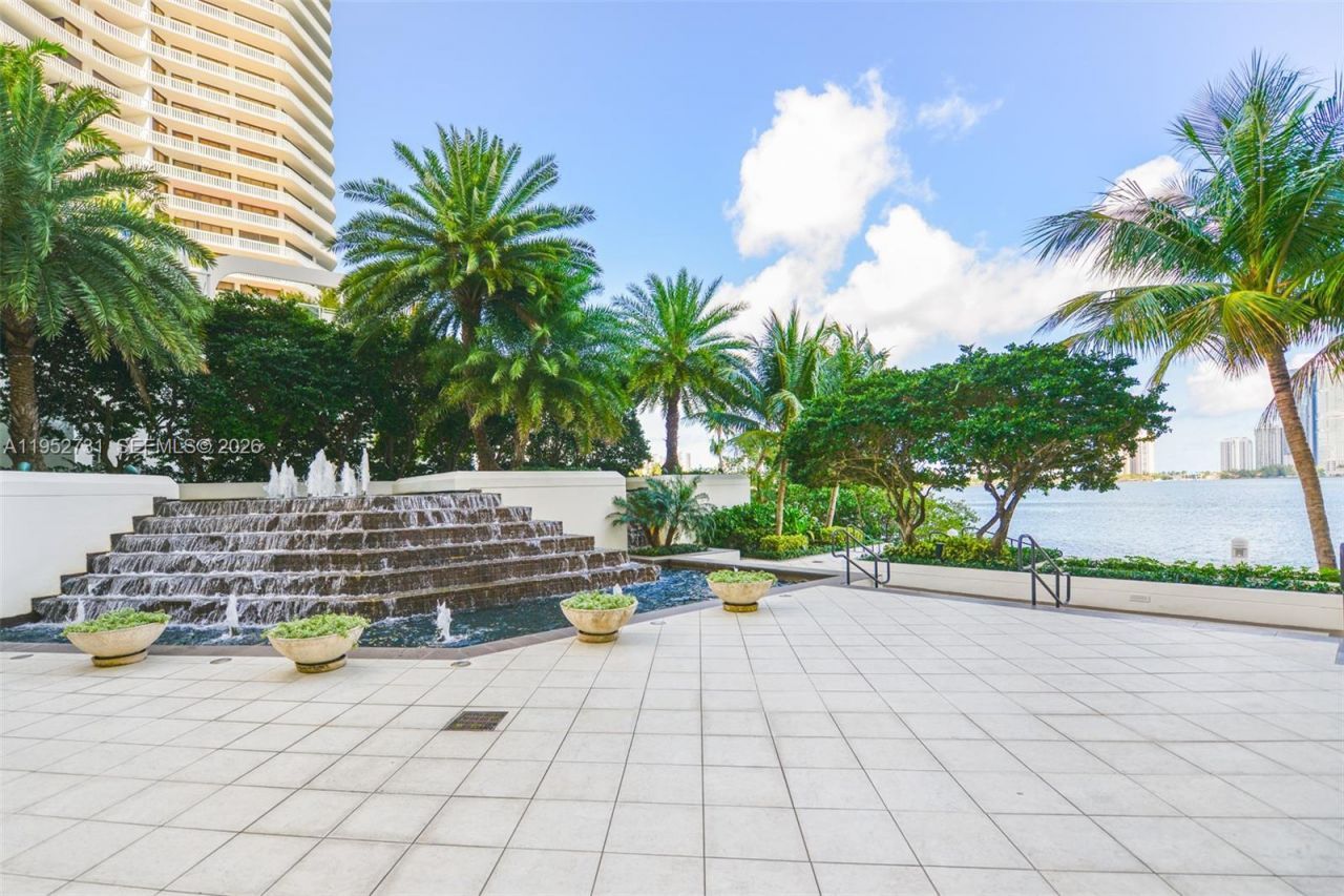2800 Island Blvd, Unit PH05, Aventura, FL 33160 Photo