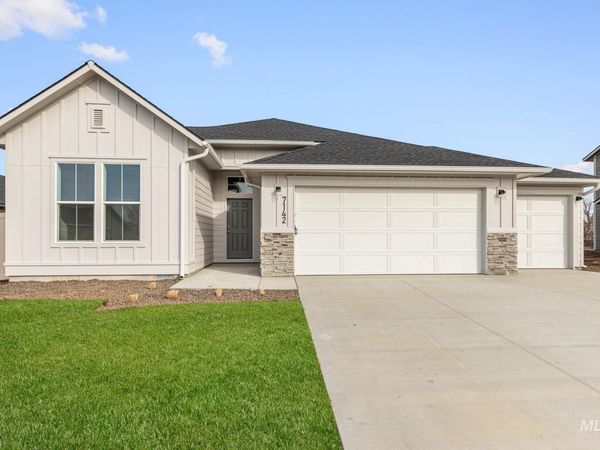 7142 E Shields Dr, Nampa, ID 83687