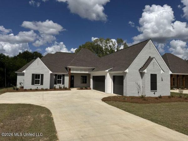 373 Wellstone Place, Madison, MS 39110