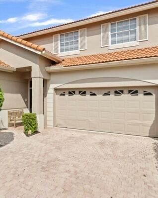 33 Monterey Pointe Drive, Palm Beach Gardens, FL 33418 Photo