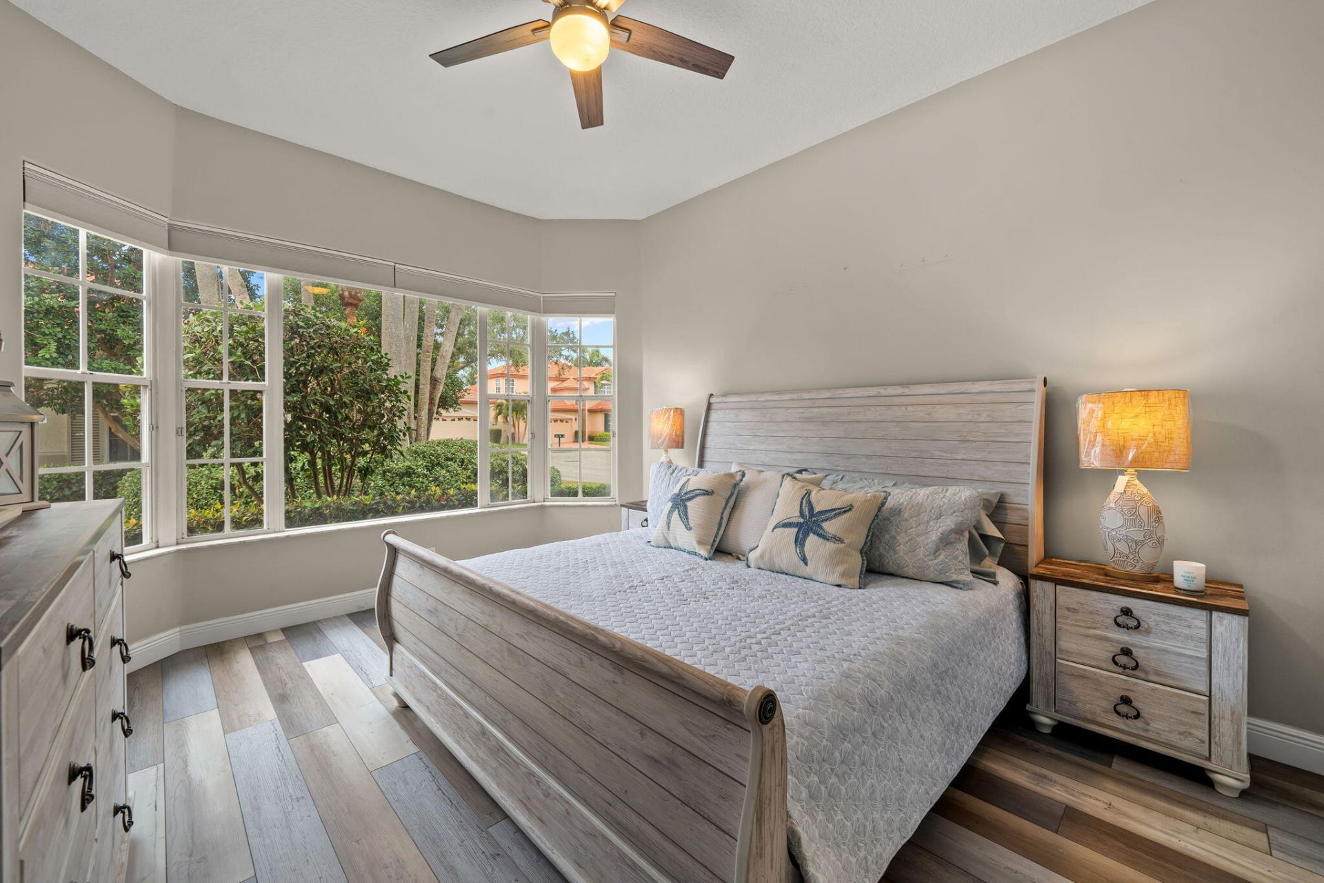 33 Monterey Pointe Drive, Palm Beach Gardens, FL 33418 Photo