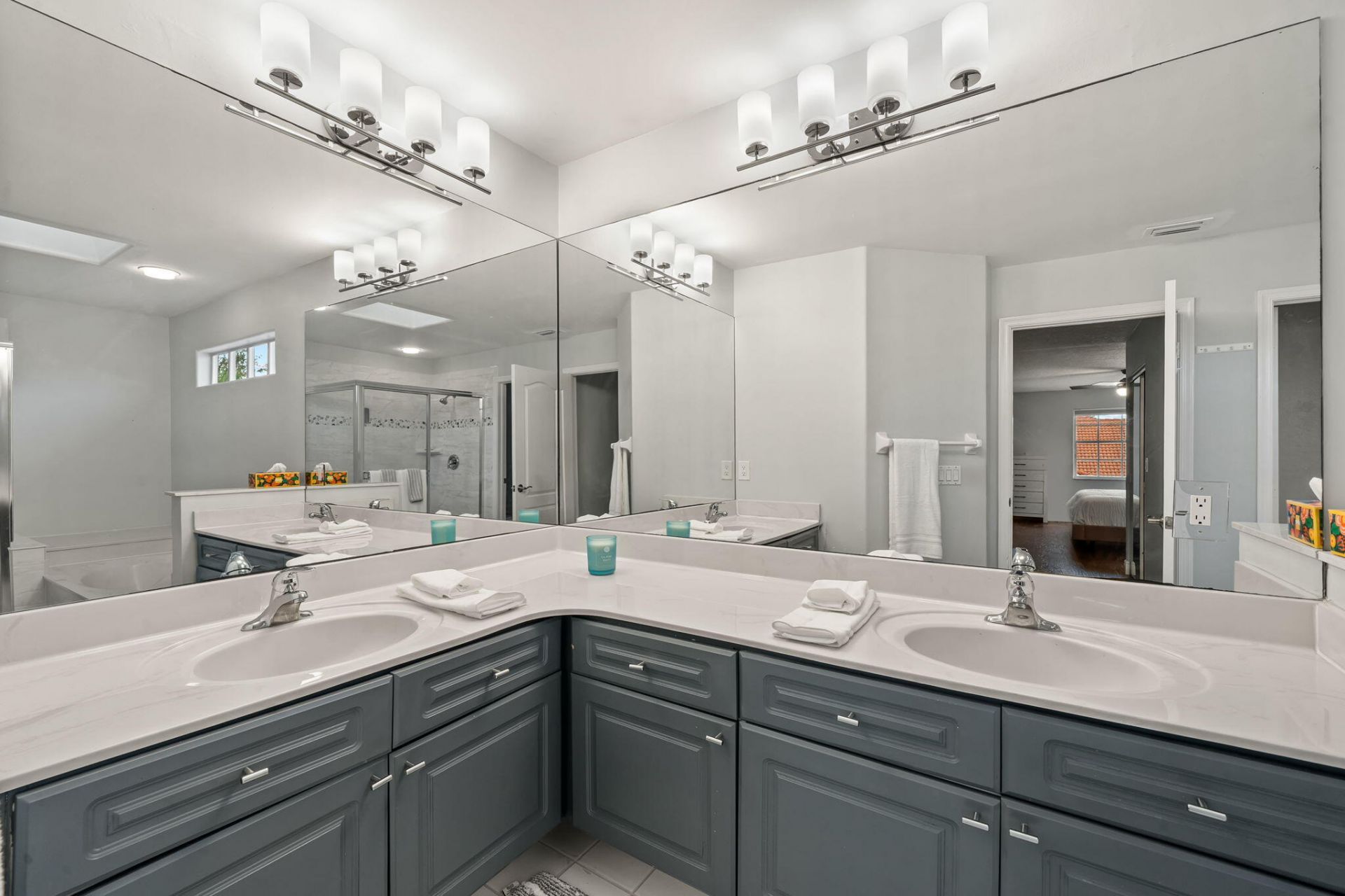 33 Monterey Pointe Drive, Palm Beach Gardens, FL 33418 Photo