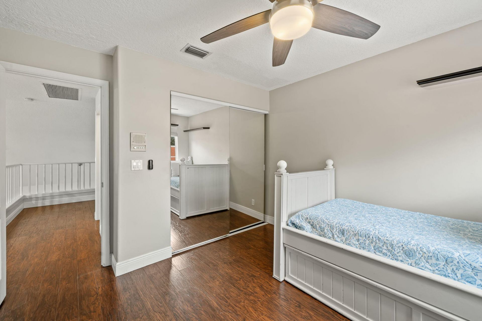 33 Monterey Pointe Drive, Palm Beach Gardens, FL 33418 Photo